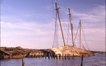 Wiscasset wreck in river