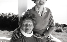 Beazie Hardwick and sister Tassie